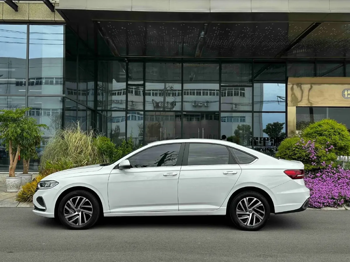 2023 Volkswagen Lavida 1.4T 150HP L4 7DCT,autocango,china used car exporter,china ev exporter,chinese used car exporter,chinese used ev exporter