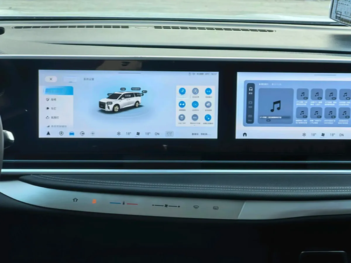 2022 MAXUS G90 2.0T 234HP L4 8AT,autocango,china used car exporter,china ev exporter,chinese used car exporter,chinese used ev exporter