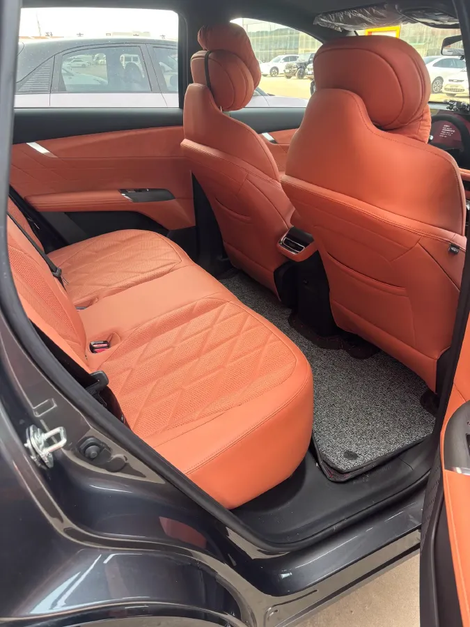 2025 ChangAn CS75 Plus 1.5T 192HP L4 8AT,autocango,china used car exporter,china ev exporter,chinese used car exporter,chinese used ev exporter