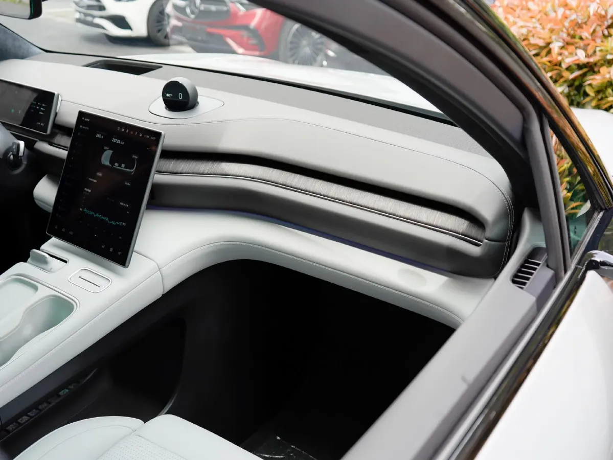 2024 NIO ES6 BEV 75KWH,autocango,china used car exporter,china ev exporter,chinese used car exporter,chinese used ev exporter