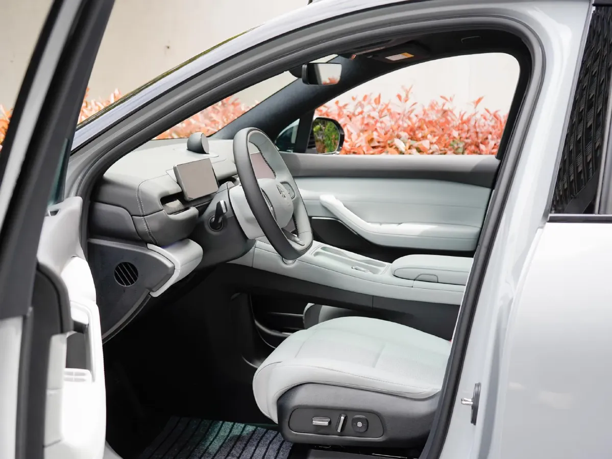 2024 NIO ES6 BEV 75KWH,autocango,china used car exporter,china ev exporter,chinese used car exporter,chinese used ev exporter