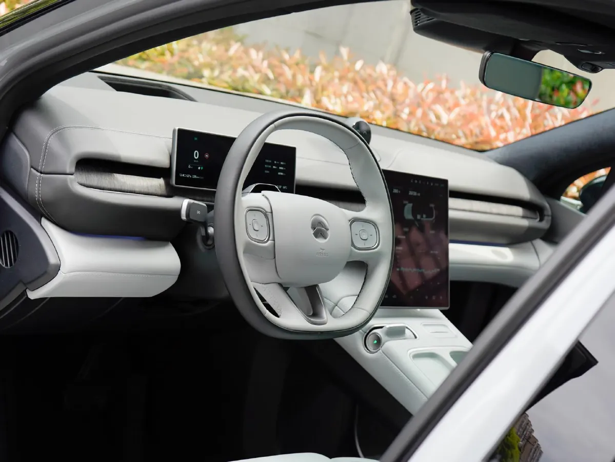 2024 NIO ES6 BEV 75KWH,autocango,china used car exporter,china ev exporter,chinese used car exporter,chinese used ev exporter