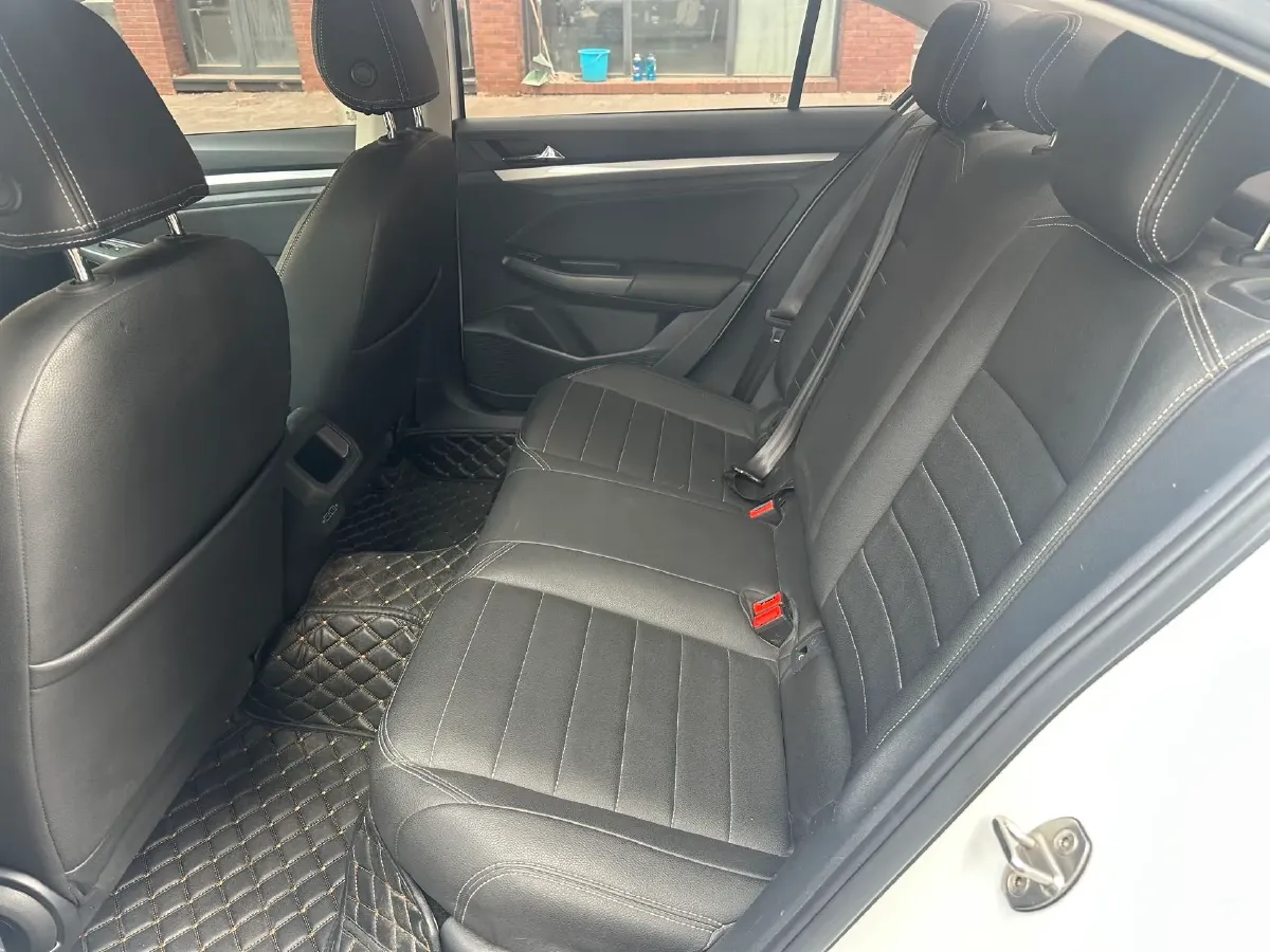 2020 Volkswagen Bora 1.5L 113HP L4 6AT,autocango,china used car exporter,china ev exporter,chinese used car exporter,chinese used ev exporter