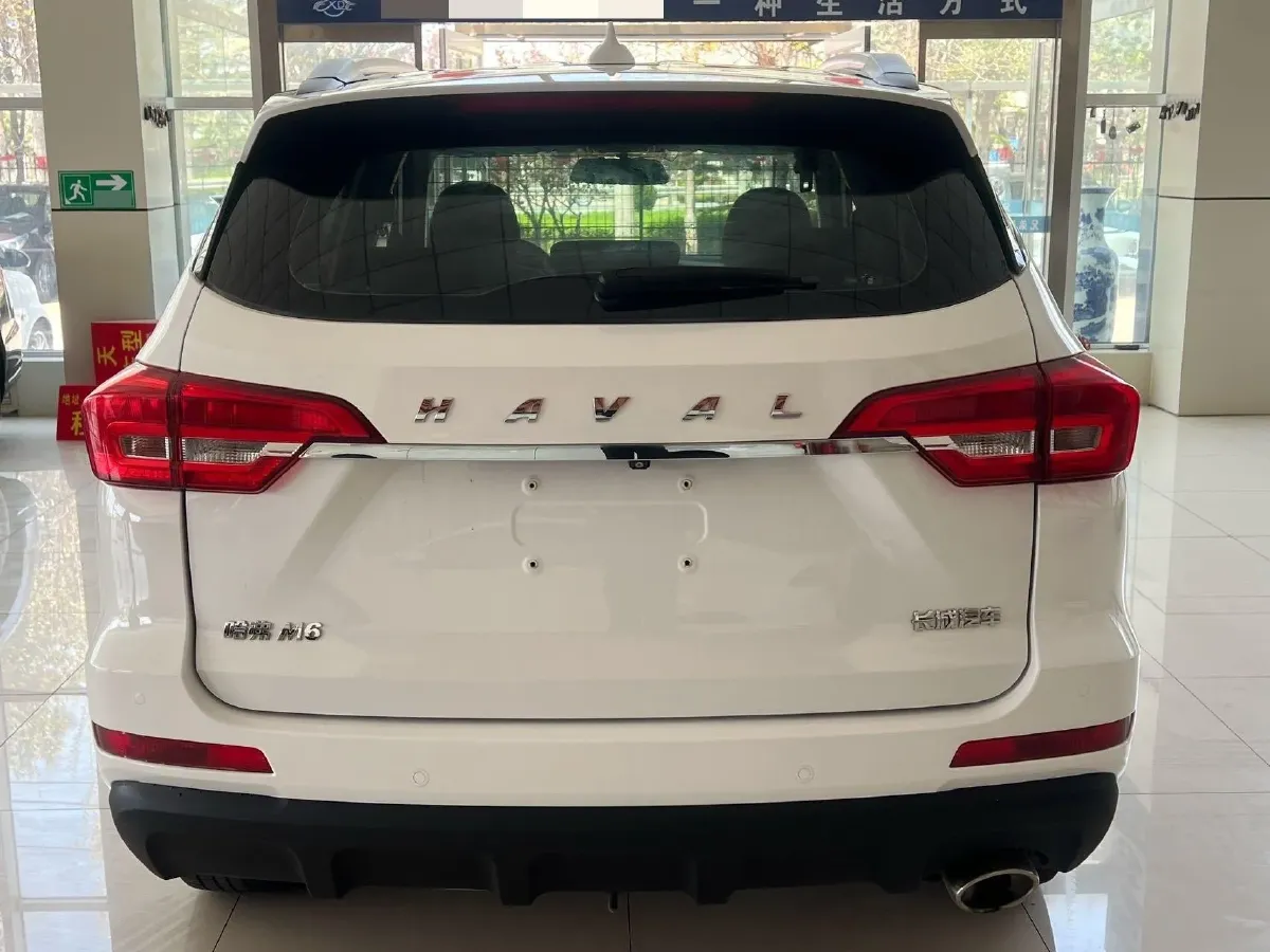 2018 Haval M6 1.5T 150HP L4 7DCT,autocango,china used car exporter,china ev exporter,chinese used car exporter,chinese used ev exporter