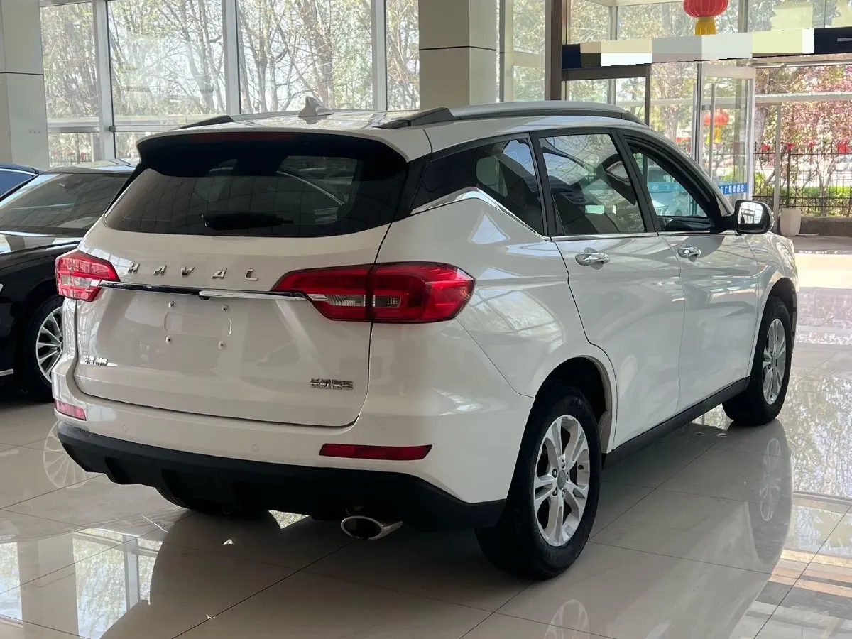 2018 Haval M6 1.5T 150HP L4 7DCT,autocango,china used car exporter,china ev exporter,chinese used car exporter,chinese used ev exporter