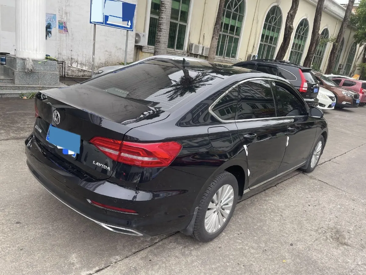 2018 Volkswagen Lavida 1.2T 116HP L4 7DCT,autocango,china used car exporter,china ev exporter,chinese used car exporter,chinese used ev exporter