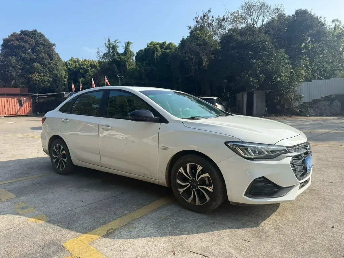 2020 Chevrolet Monza 1.3T 163HP L3 6AT,autocango,china used car exporter,china ev exporter,chinese used car exporter,chinese used ev exporter