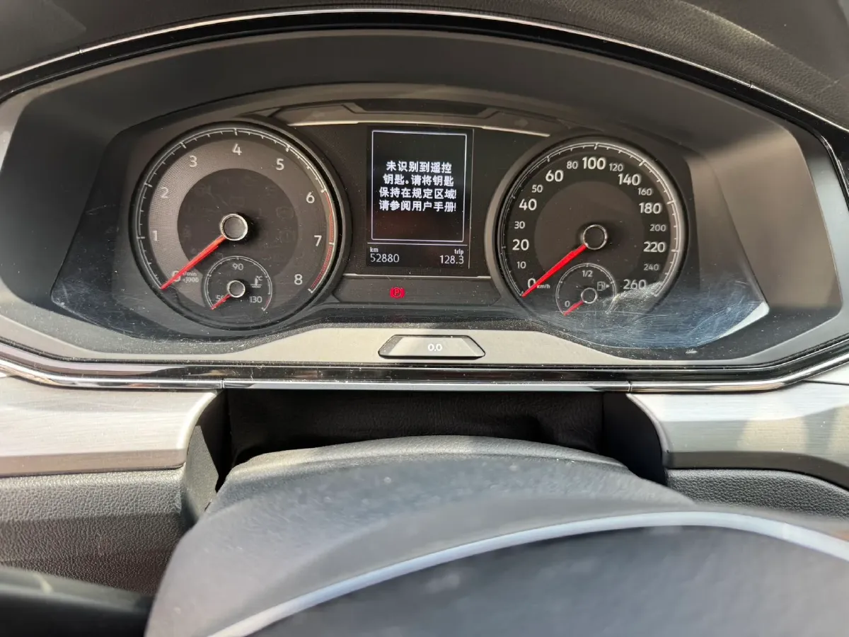 2021 Volkswagen T-Roc 1.4T 150HP L4 7DCT,autocango,china used car exporter,china ev exporter,chinese used car exporter,chinese used ev exporter