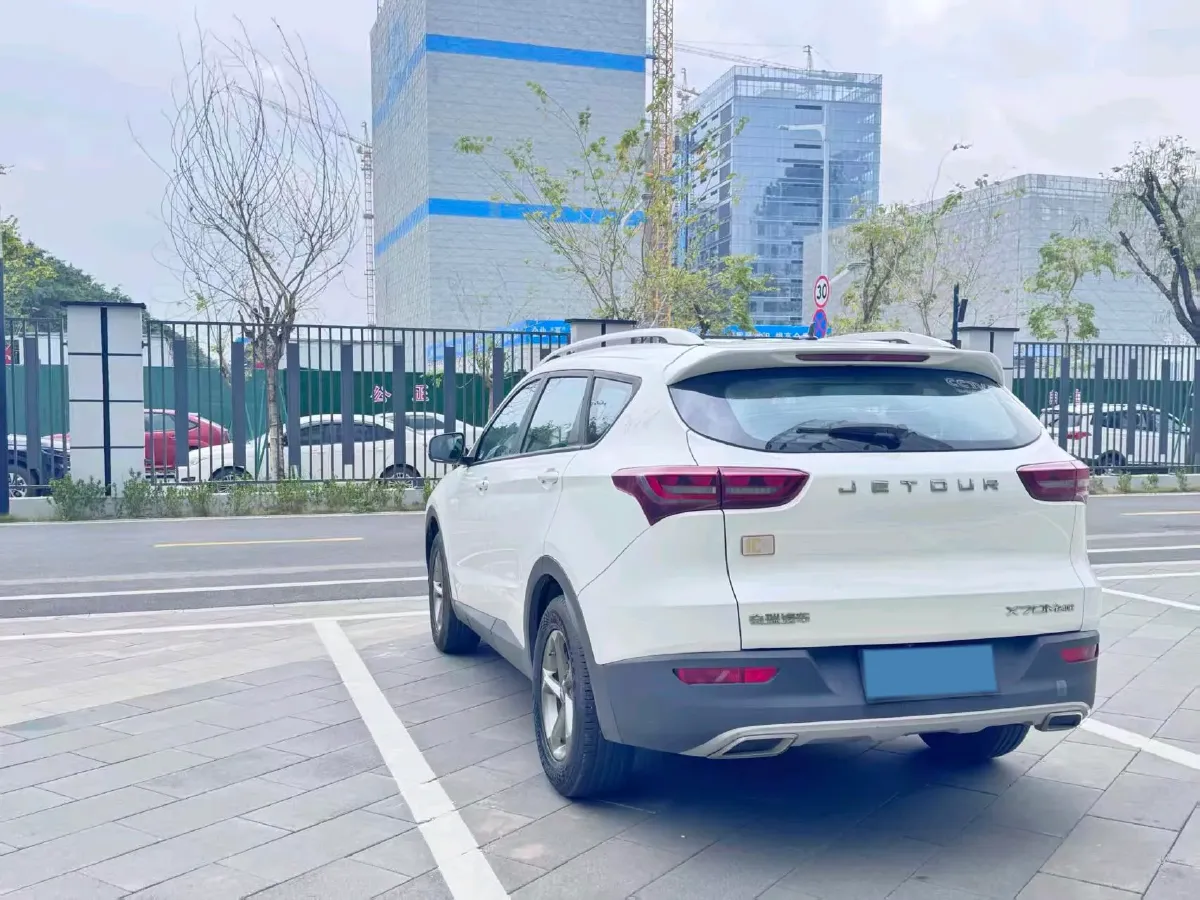 2020 Jetour X70M 1.5T 156HP L4 6MT,autocango,china used car exporter,china ev exporter,chinese used car exporter,chinese used ev exporter