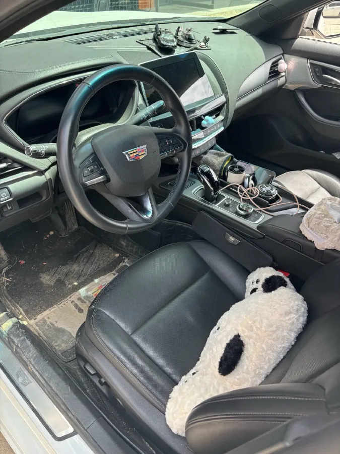 2023 Cadillac CT5 2.0T 237HP L4 10AT,autocango,china used car exporter,china ev exporter,chinese used car exporter,chinese used ev exporter