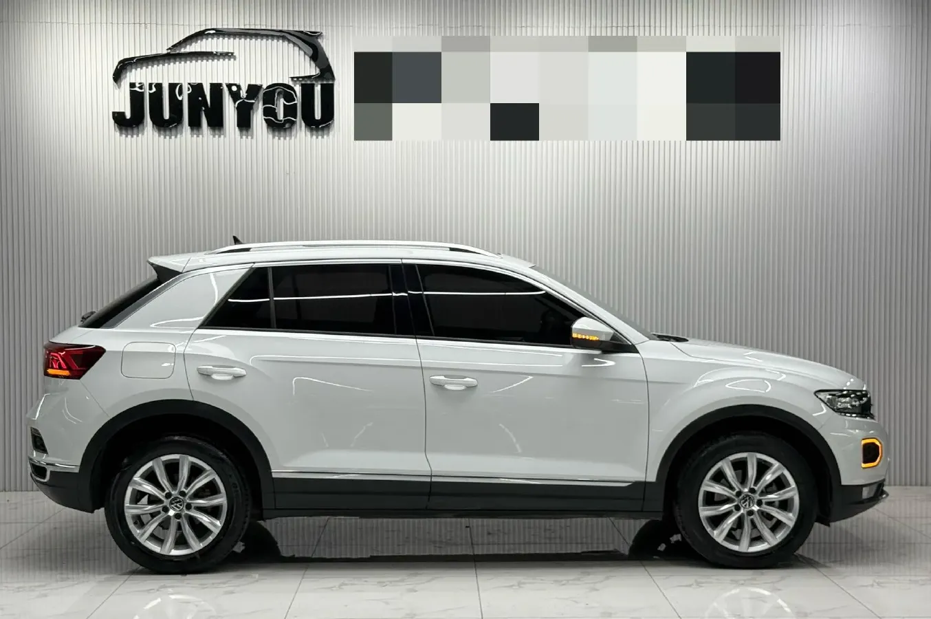 2022 Volkswagen T-Roc 1.4T 150HP L4 7DCT,autocango,china used car exporter,china ev exporter,chinese used car exporter,chinese used ev exporter