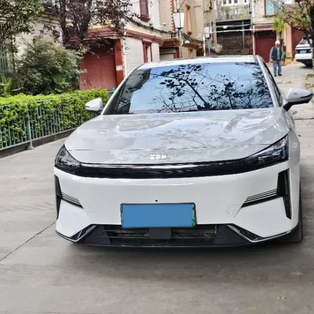 2024 Geely Galaxy L6 1.5T 163HP L4 3DHT PHEV,autocango,china used car exporter,china ev exporter,chinese used car exporter,chinese used ev exporter