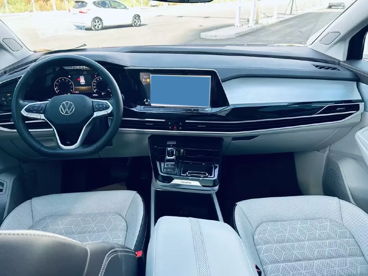 2023 Volkswagen Talagon 2.0T 220HP L4 7DCT,autocango,china used car exporter,china ev exporter,chinese used car exporter,chinese used ev exporter