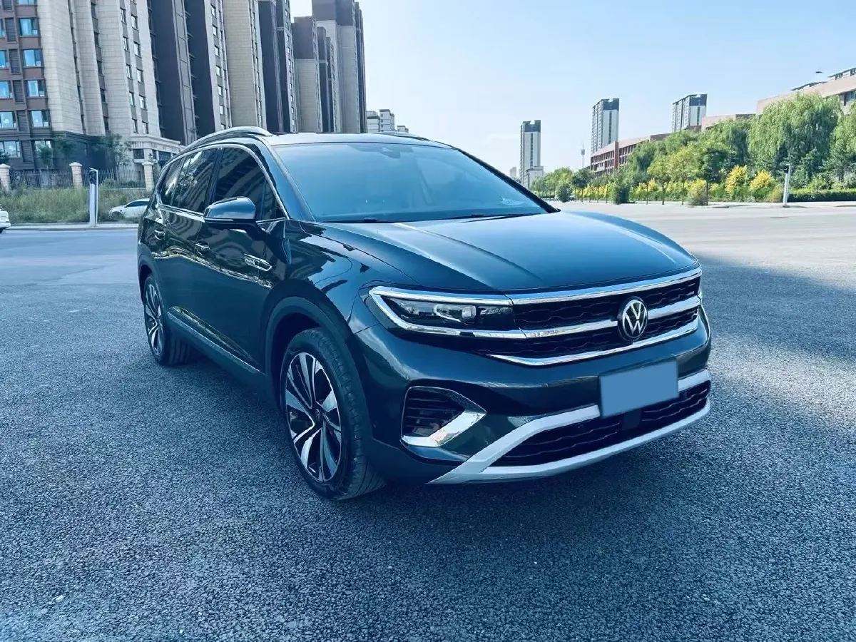 2023 Volkswagen Talagon 2.0T 220HP L4 7DCT,autocango,china used car exporter,china ev exporter,chinese used car exporter,chinese used ev exporter