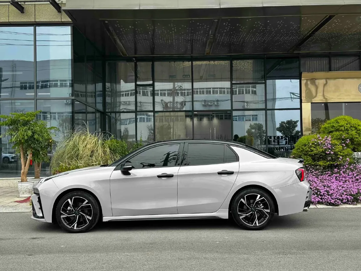 2025 LYNK&CO 03 1.5T 181HP L4 7DCT,autocango,china used car exporter,china ev exporter,chinese used car exporter,chinese used ev exporter