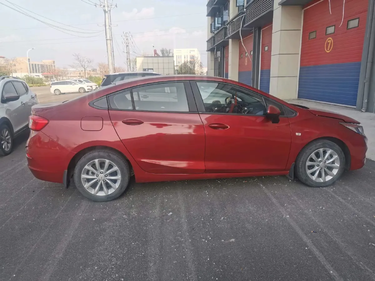 2018 Chevrolet Cruze 1.5L 114HP L4 6AT,autocango,china used car exporter,china ev exporter,chinese used car exporter,chinese used ev exporter