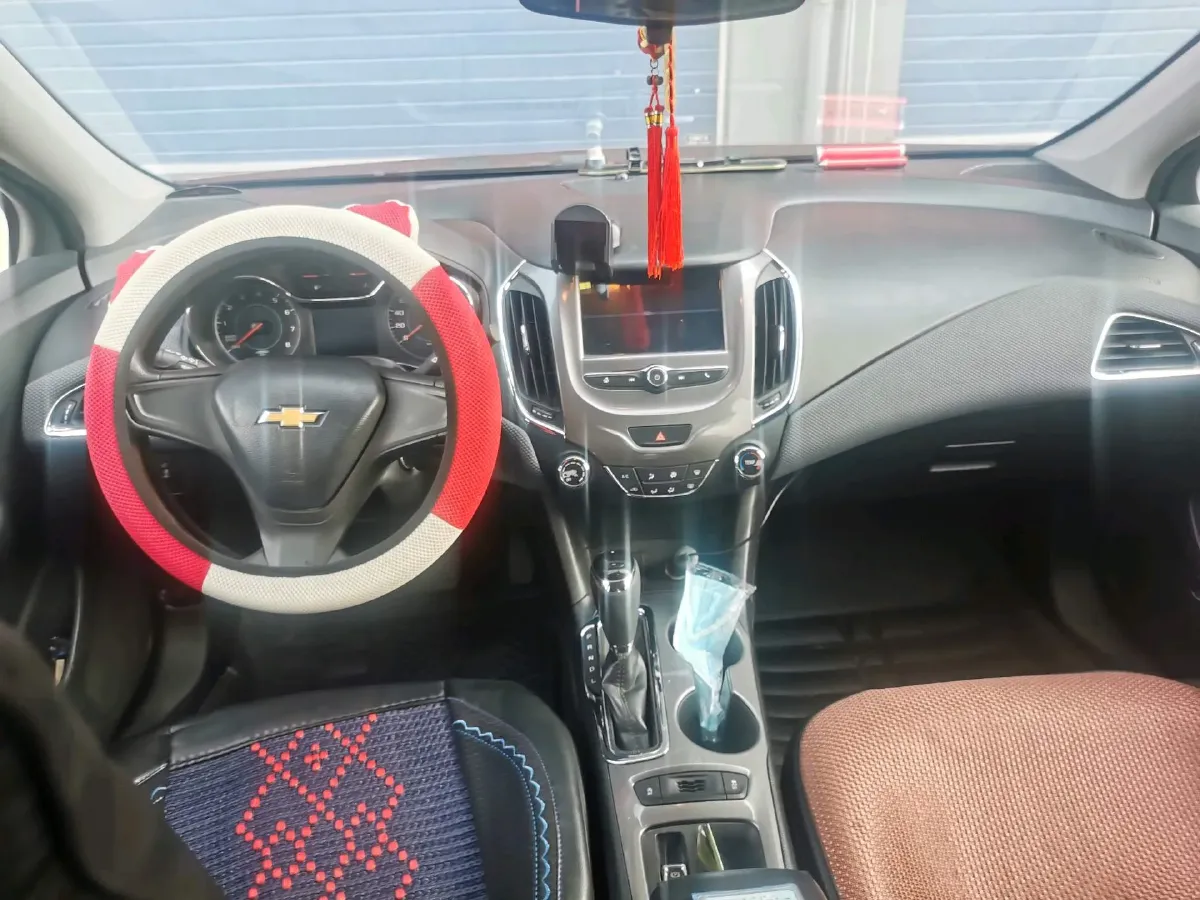 2018 Chevrolet Cruze 1.5L 114HP L4 6AT,autocango,china used car exporter,china ev exporter,chinese used car exporter,chinese used ev exporter