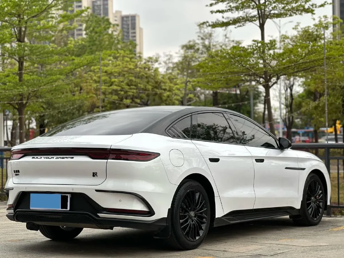 2022 Volkswagen Tiguan L 2.0T 186HP L4 7DCT,autocango,china used car exporter,china ev exporter,chinese used car exporter,chinese used ev exporter