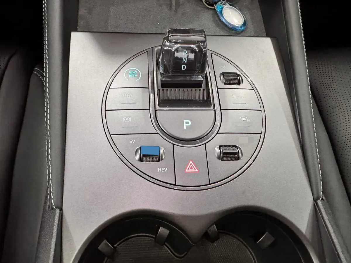 2025 BYD Seal 06 1.5L 101HP L4 E-CVT PHEV 15.87KWH,autocango,china used car exporter,china ev exporter,chinese used car exporter,chinese used ev exporter