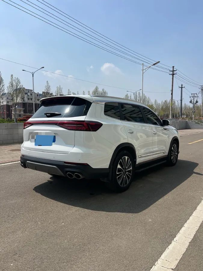2022 Chery Tiggo 8 PRO 2.0T 254HP L4 7DCT,autocango,china used car exporter,china ev exporter,chinese used car exporter,chinese used ev exporter