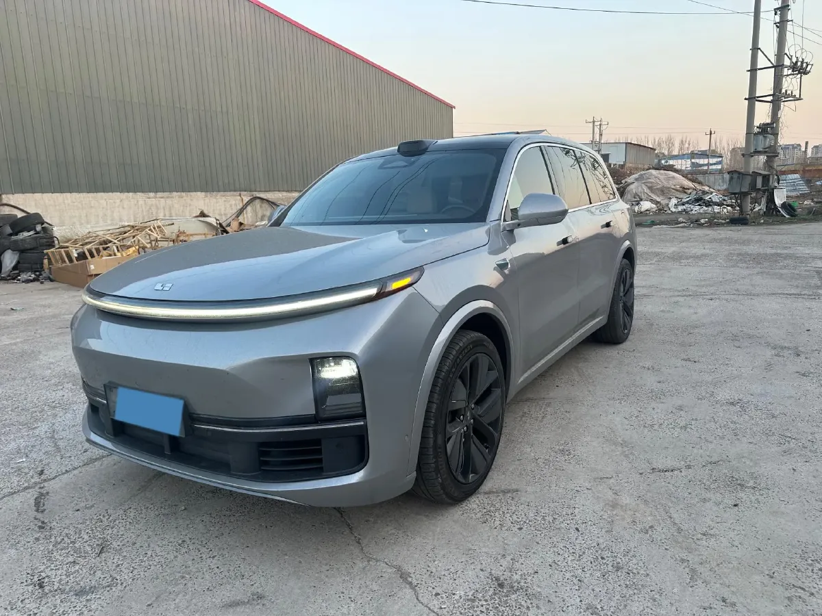2022 Li L9 Range Extended 154HP REEV 42.6KWH,autocango,china used car exporter,china ev exporter,chinese used car exporter,chinese used ev exporter