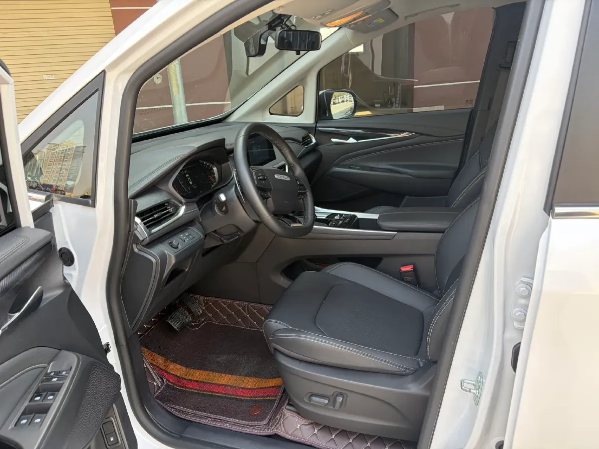 2023 MAXUS G50 1.5T 181HP L4 7DCT,autocango,china used car exporter,china ev exporter,chinese used car exporter,chinese used ev exporter