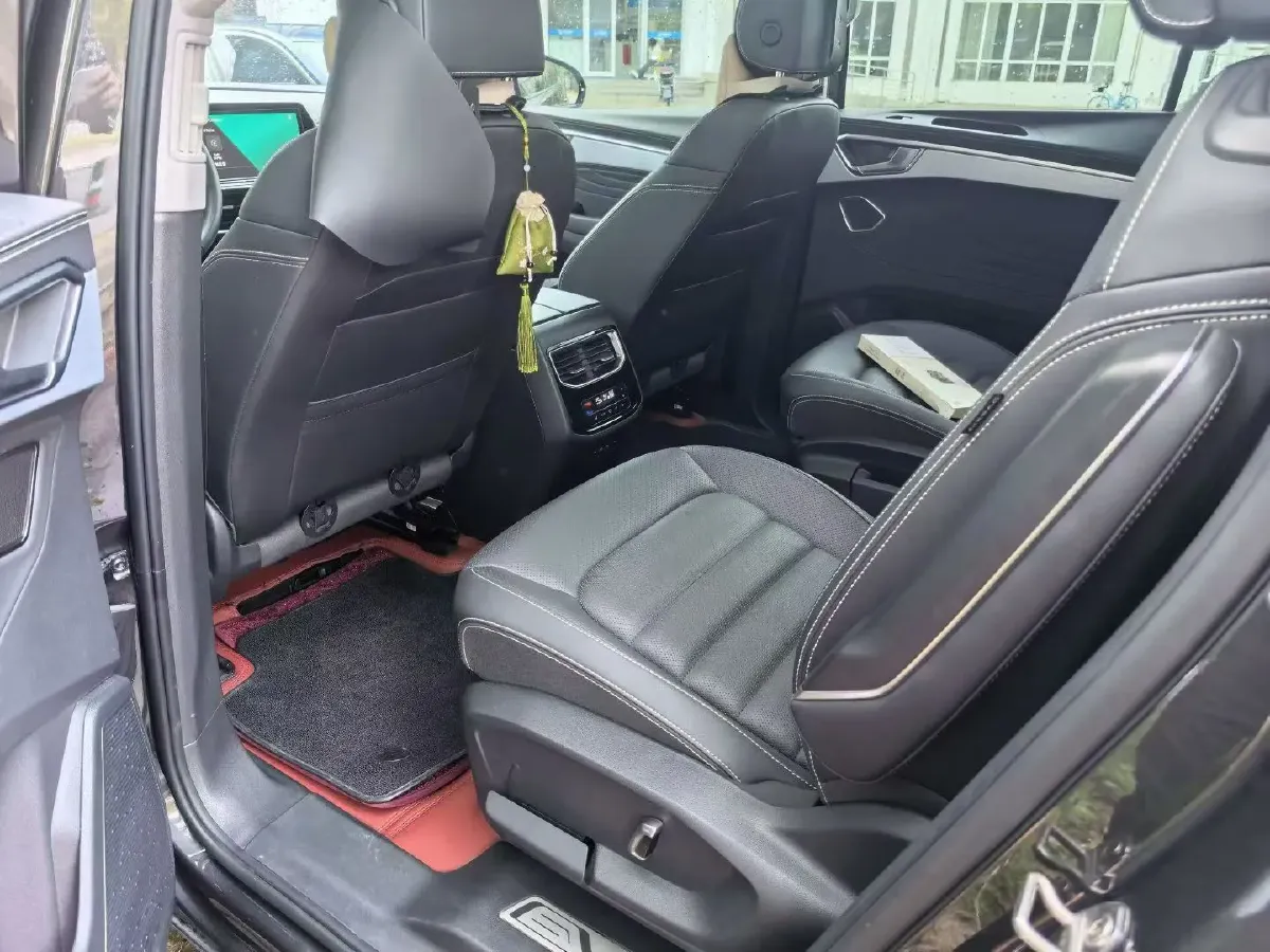 2022 Volkswagen Talagon 2.0T 220HP L4 7DCT,autocango,china used car exporter,china ev exporter,chinese used car exporter,chinese used ev exporter