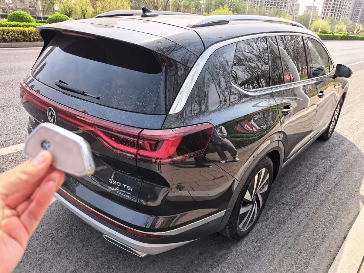 2022 Volkswagen Talagon 2.0T 220HP L4 7DCT,autocango,china used car exporter,china ev exporter,chinese used car exporter,chinese used ev exporter