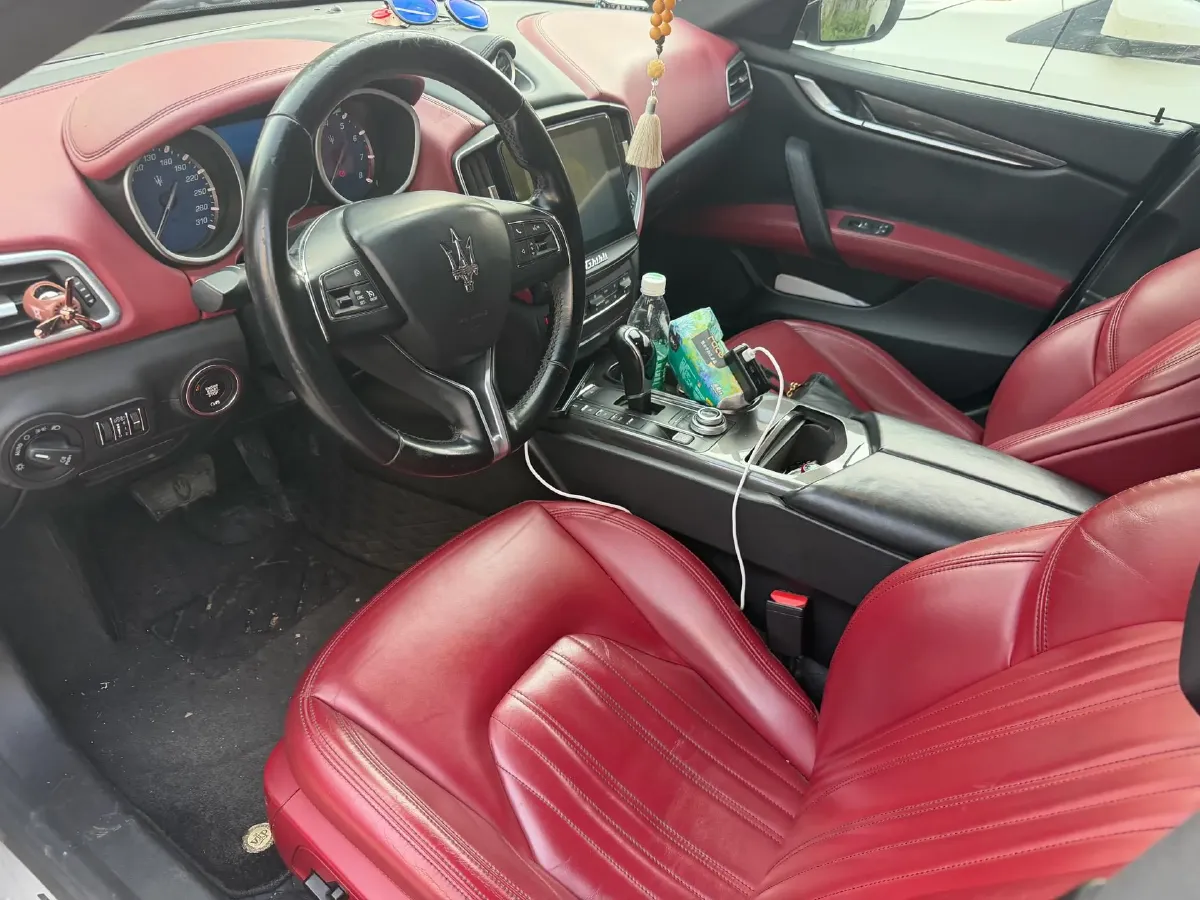2018 Maserati Ghibli 3.0T 350HP V6 8AT,autocango,china used car exporter,china ev exporter,chinese used car exporter,chinese used ev exporter