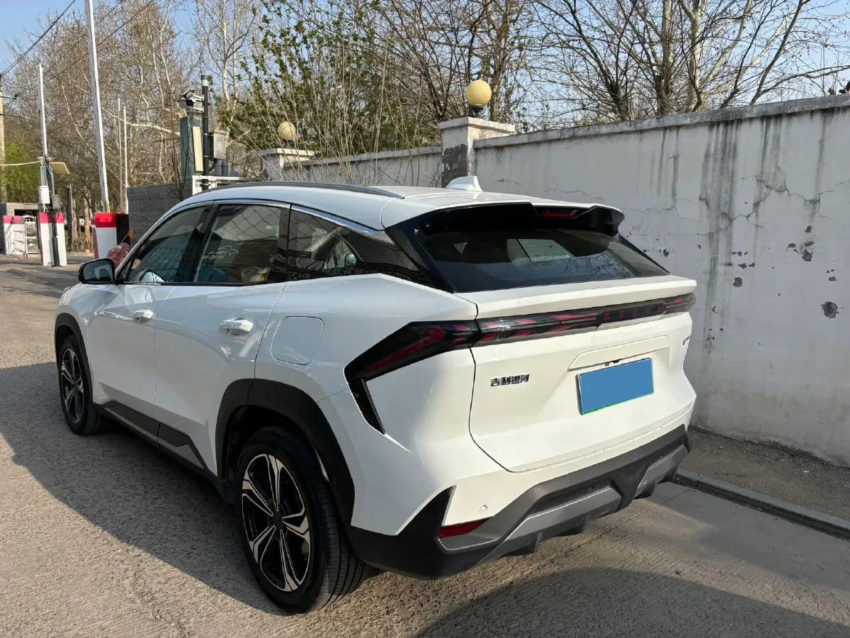 2025 Geely Galaxy L7 1.5L 112HP L4 1DHT PHEV 18.4KWH,autocango,china used car exporter,china ev exporter,chinese used car exporter,chinese used ev exporter