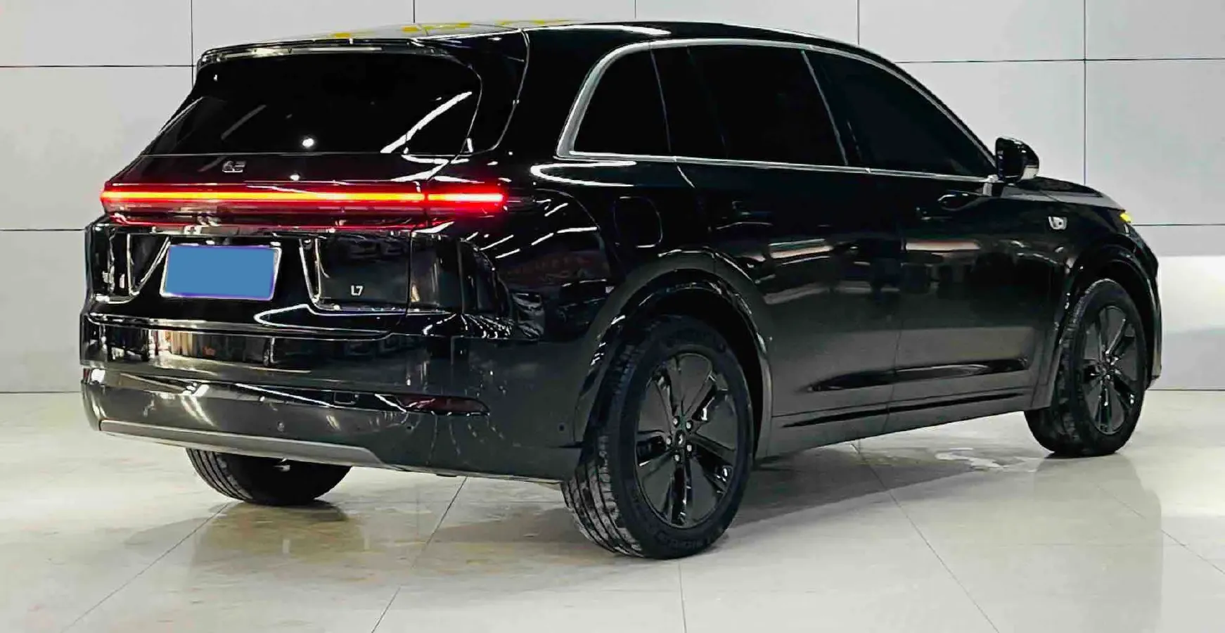 2024 Li L7 Range Extended 154HP REEV 42.8KWH,autocango,china used car exporter,china ev exporter,chinese used car exporter,chinese used ev exporter