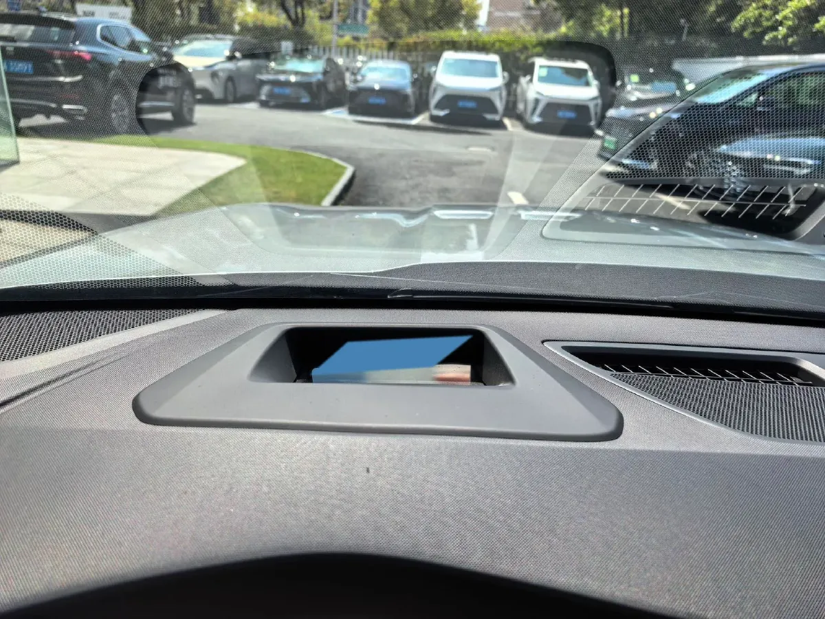 2023 Cadillac GT4 1.5T 211HP L4 9AT,autocango,china used car exporter,china ev exporter,chinese used car exporter,chinese used ev exporter