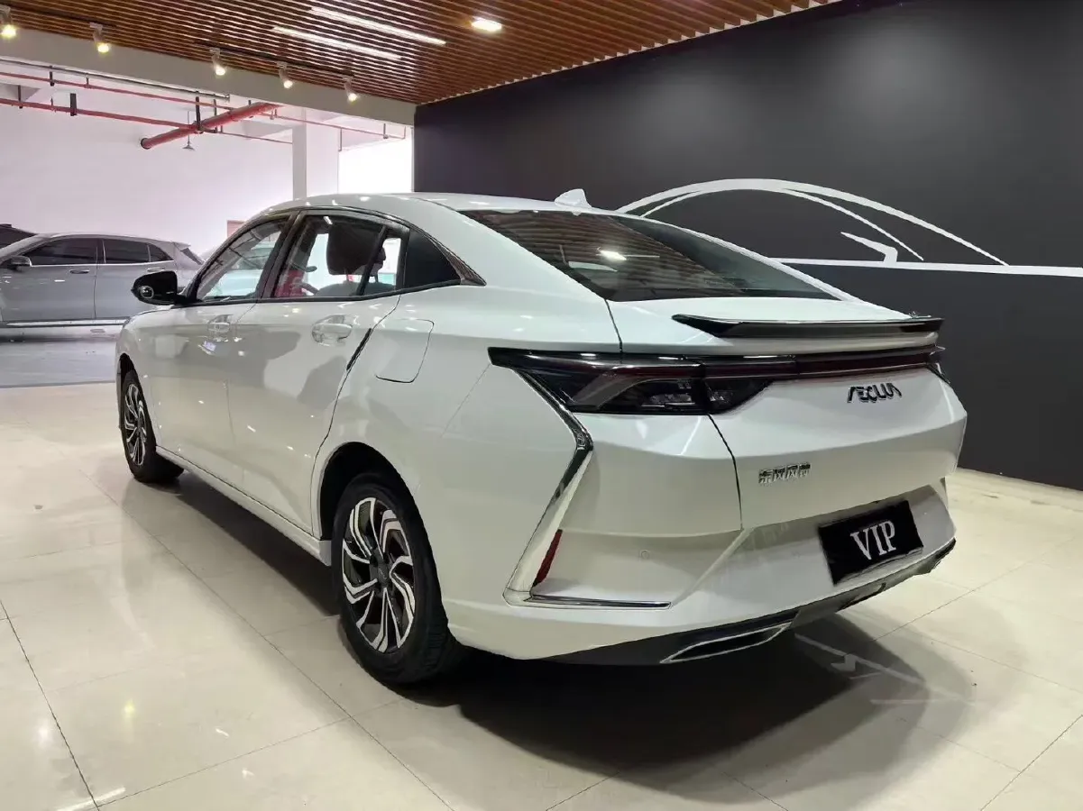 2021 DongFeng Aeolus YiXuan 1.5T 150HP L4 6DCT,autocango,china used car exporter,china ev exporter,chinese used car exporter,chinese used ev exporter