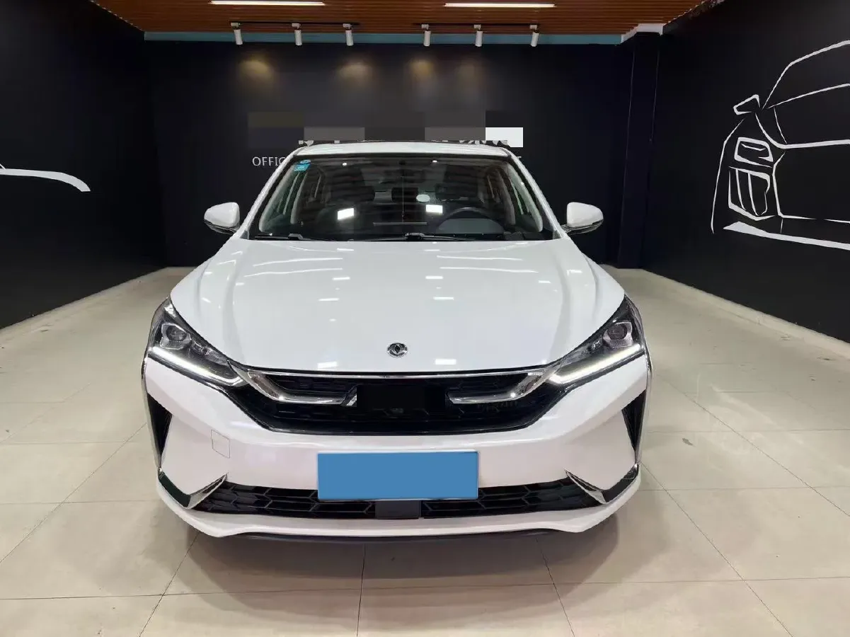 2021 DongFeng Aeolus YiXuan 1.5T 150HP L4 6DCT,autocango,china used car exporter,china ev exporter,chinese used car exporter,chinese used ev exporter