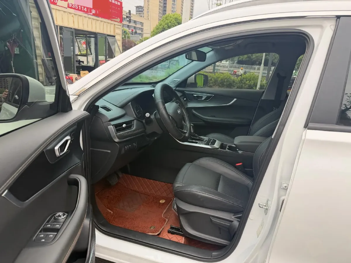 2020 Chery Tiggo 8 1.5T 156HP L4 6DCT,autocango,china used car exporter,china ev exporter,chinese used car exporter,chinese used ev exporter