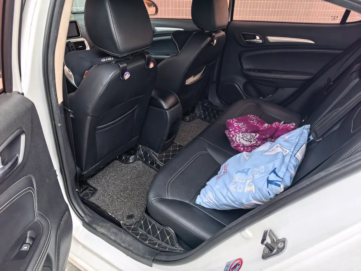 2017 Brilliance Auto H3 1.5L 112HP L4 5AT,autocango,china used car exporter,china ev exporter,chinese used car exporter,chinese used ev exporter