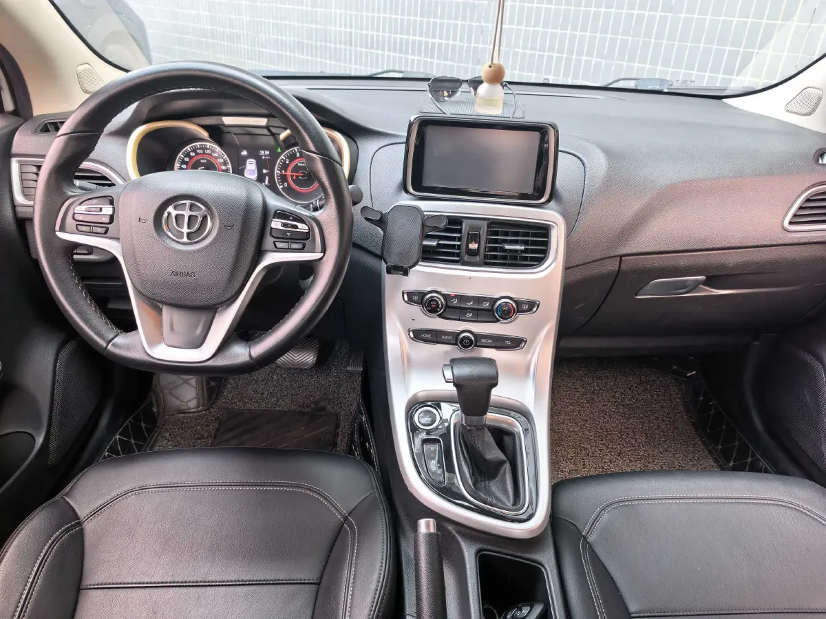 2017 Brilliance Auto H3 1.5L 112HP L4 5AT,autocango,china used car exporter,china ev exporter,chinese used car exporter,chinese used ev exporter