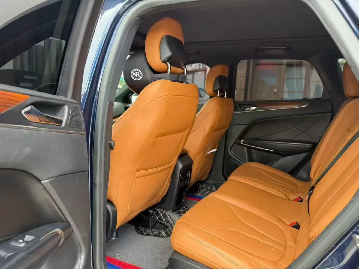 2017 Lincoln MKC 2.0T 203HP L4 6AT,autocango,china used car exporter,china ev exporter,chinese used car exporter,chinese used ev exporter