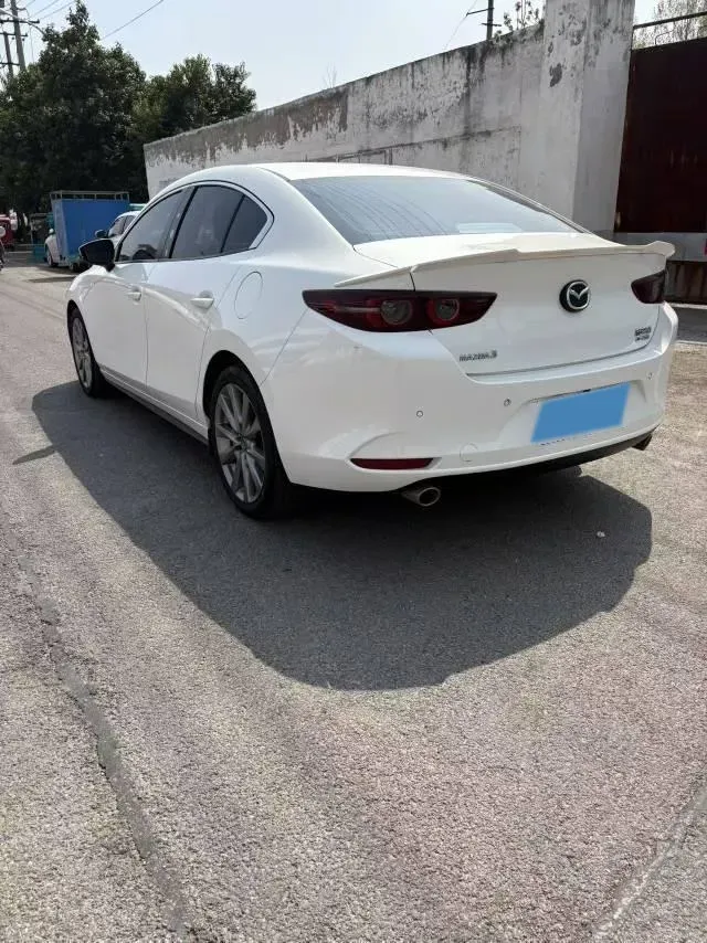 2022 Mazda 3 Axela 2.0L 158HP L4 6AT,autocango,china used car exporter,china ev exporter,chinese used car exporter,chinese used ev exporter