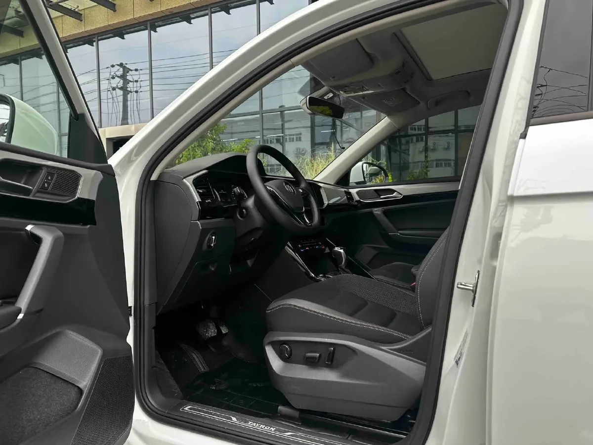 2020 Volkswagen Tayron 2.0T 186HP L4 7DCT,autocango,china used car exporter,china ev exporter,chinese used car exporter,chinese used ev exporter