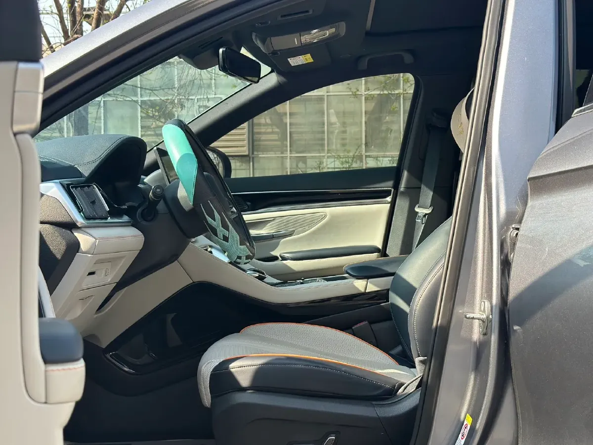 2022 Hyundai Tucson 2.0L 150HP L4 6AT Hybrid,autocango,china used car exporter,china ev exporter,chinese used car exporter,chinese used ev exporter