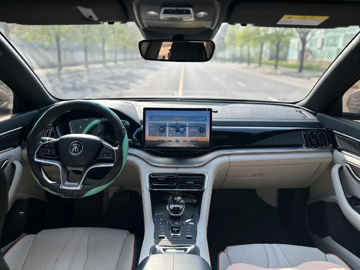 2022 Hyundai Tucson 2.0L 150HP L4 6AT Hybrid,autocango,china used car exporter,china ev exporter,chinese used car exporter,chinese used ev exporter