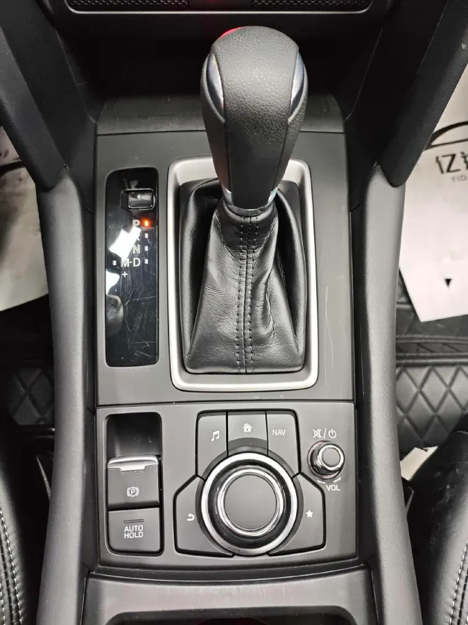 2021 Mazda CX-4 2.0L 158HP L4 6AT,autocango,china used car exporter,china ev exporter,chinese used car exporter,chinese used ev exporter