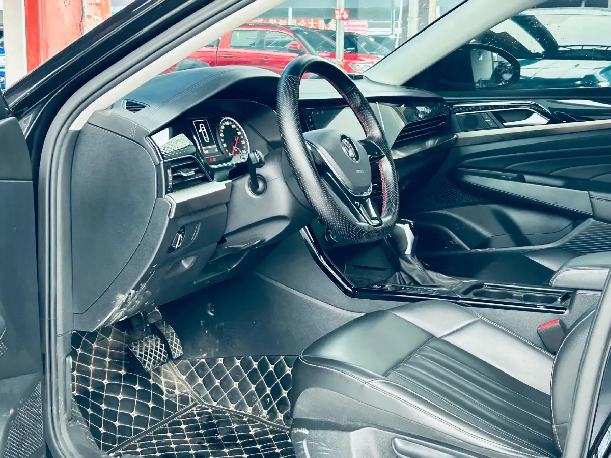 2019 Chevrolet Equinox 1.5T 180HP L4 6AT,autocango,china used car exporter,china ev exporter,chinese used car exporter,chinese used ev exporter