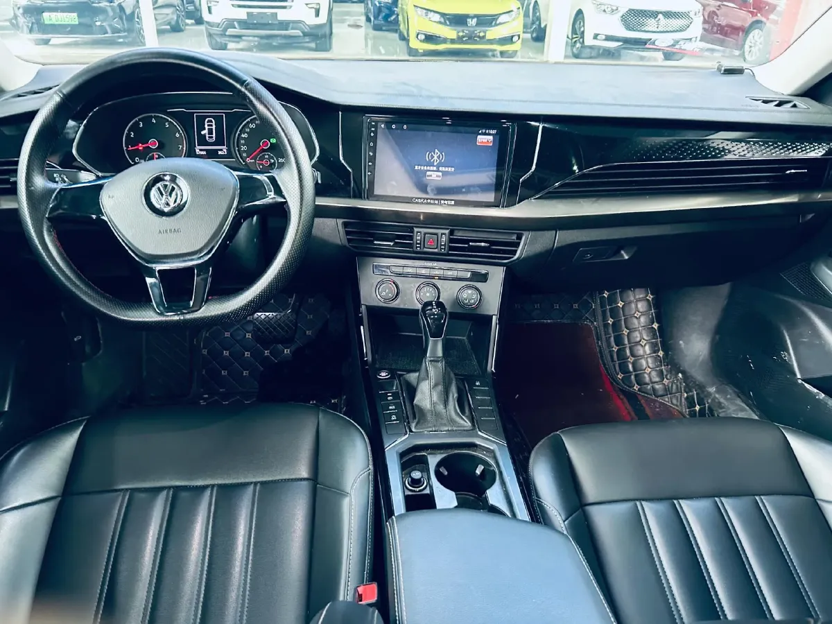 2019 Chevrolet Equinox 1.5T 180HP L4 6AT,autocango,china used car exporter,china ev exporter,chinese used car exporter,chinese used ev exporter