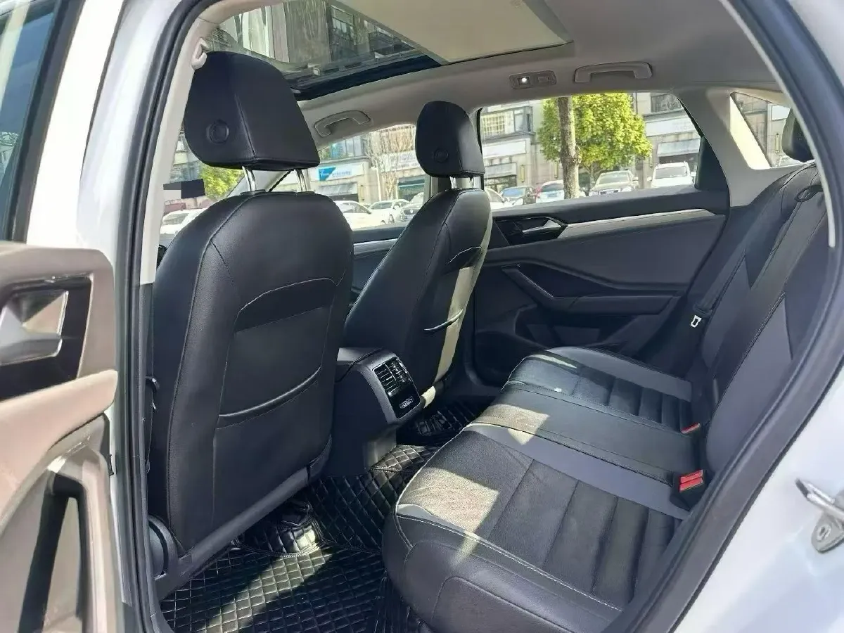 2021 Volkswagen Sagitar 1.4T 150HP L4 7DCT,autocango,china used car exporter,china ev exporter,chinese used car exporter,chinese used ev exporter