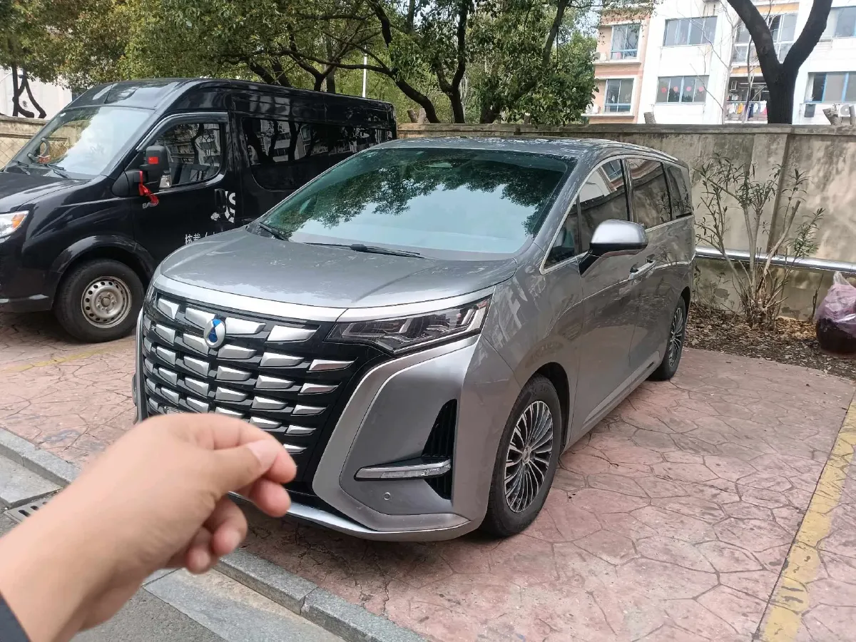 2022 Honda Odyssey 2.0L 146HP L4 E-CVT Hybrid,autocango,china used car exporter,china ev exporter,chinese used car exporter,chinese used ev exporter