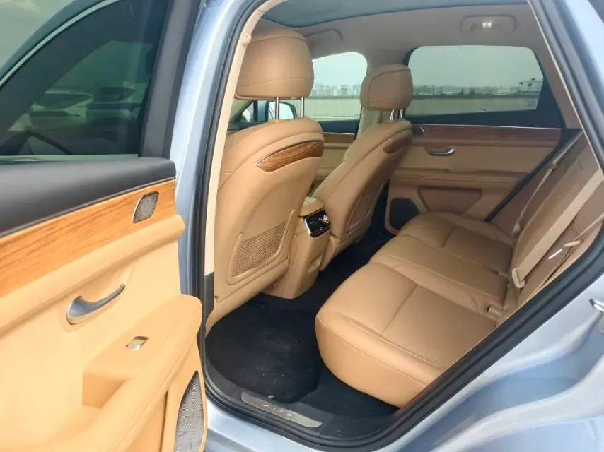 2023 HIMA AITO M5 BEV 80KWH,autocango,china used car exporter,china ev exporter,chinese used car exporter,chinese used ev exporter