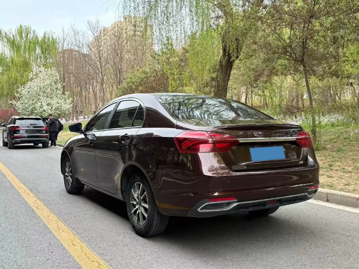 2020 Geely Emgrand 1.5L 109HP L4 5MT,autocango,china used car exporter,china ev exporter,chinese used car exporter,chinese used ev exporter