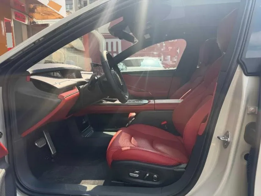 2024 MI SU7 BEV 101KWH,autocango,china used car exporter,china ev exporter,chinese used car exporter,chinese used ev exporter